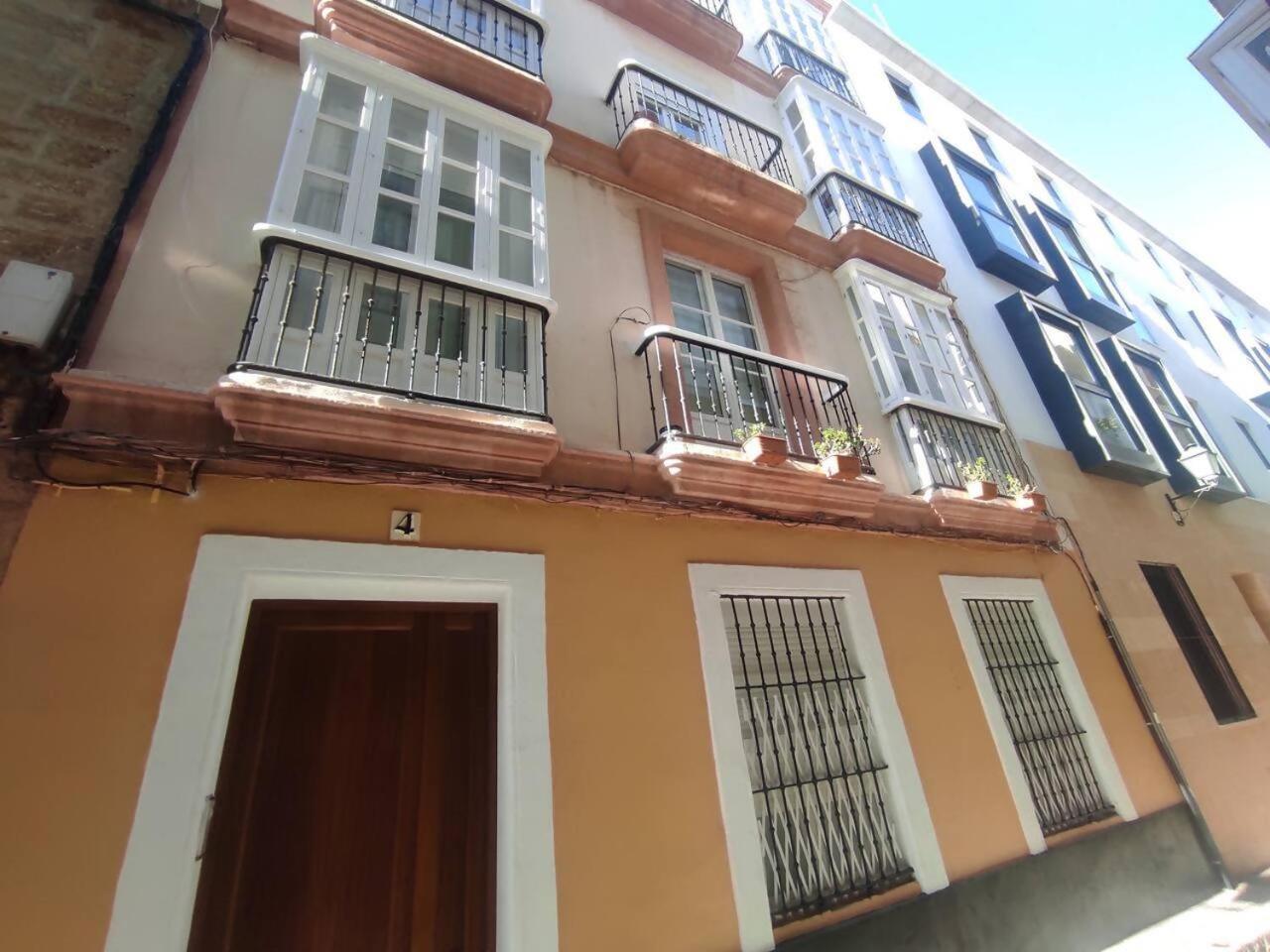 Sh Casa Buda Gran Apartamento En El Centro Cádiz Exteriör bild